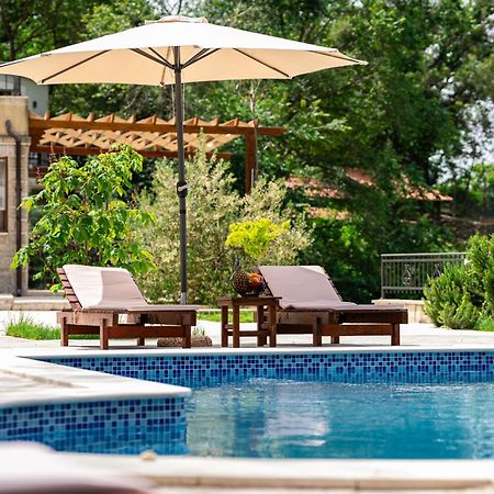 Sunset & Sunrise Villas In Stanisici-Two Villas With Common Pool Budva Kültér fotó
