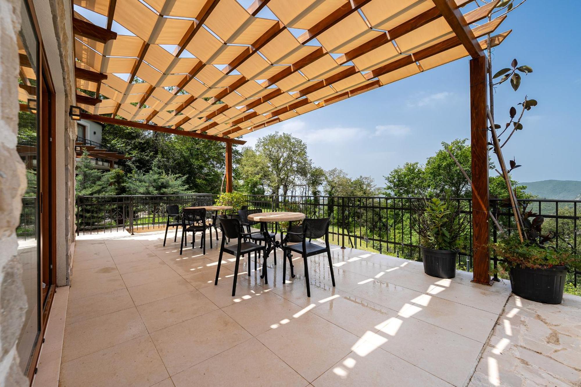 Sunset & Sunrise Villas In Stanisici-Two Villas With Common Pool Budva Kültér fotó