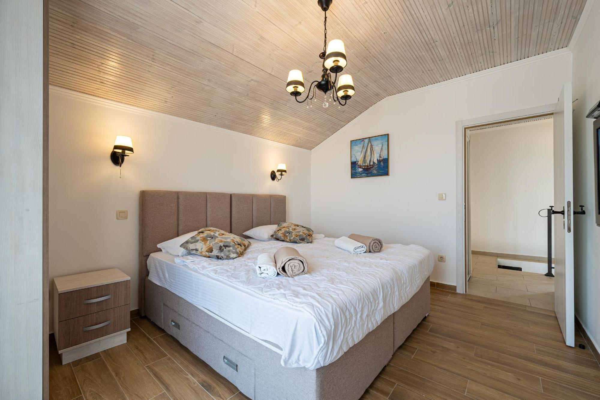 Sunset & Sunrise Villas In Stanisici-Two Villas With Common Pool Budva Kültér fotó
